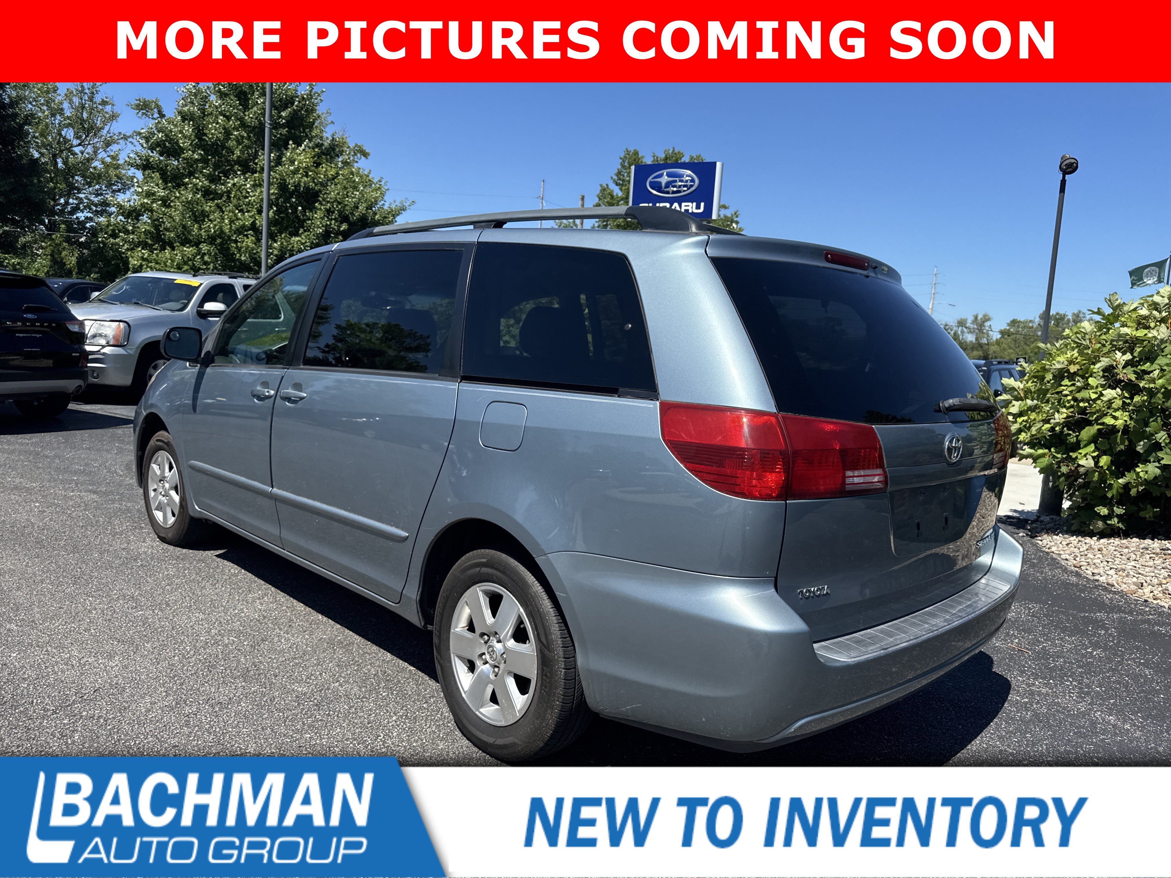 Used 2005 Blue Mirage Metallic Toyota LE image 8