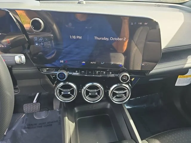 2025 Chevrolet Blazer EV LT - Photo 21