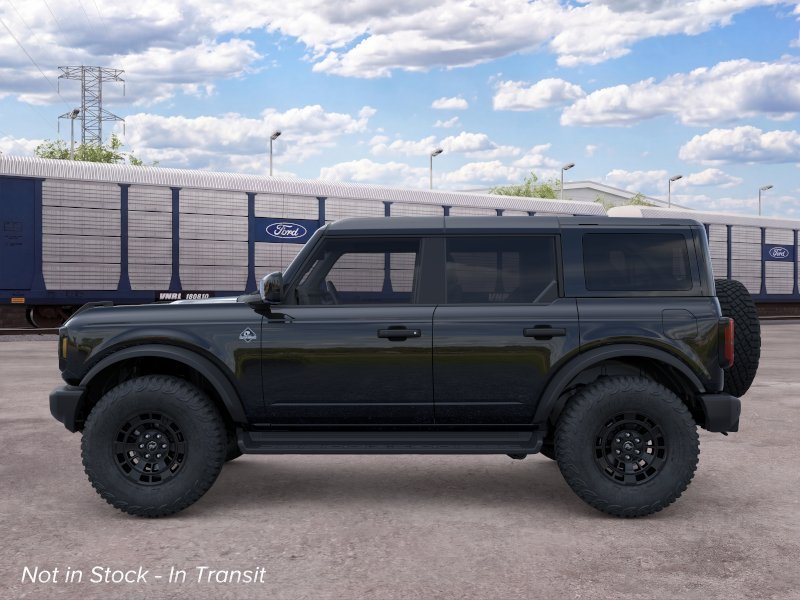 New 2026 Shadow Black Ford Outer Banks® image 3