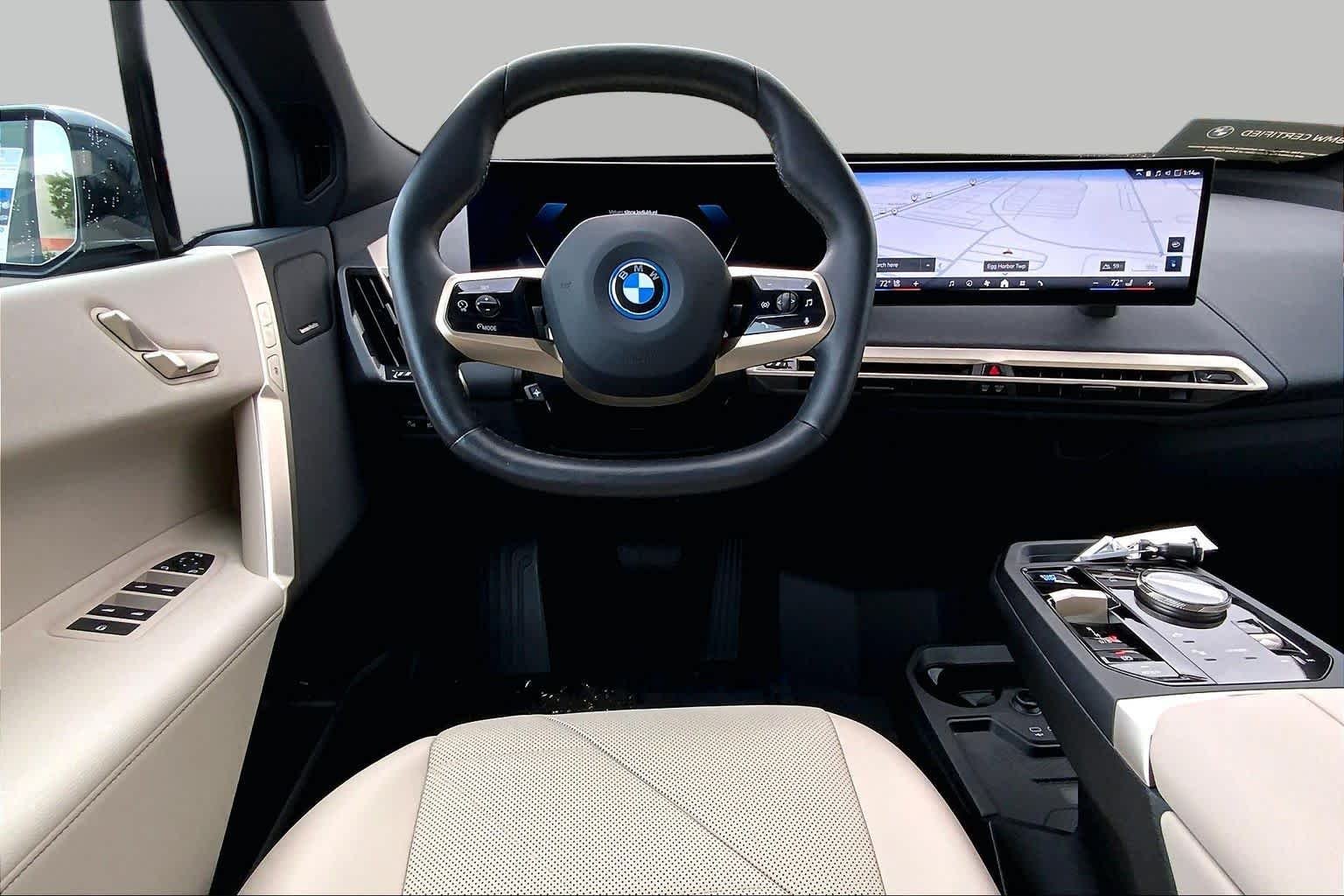 Used 2024 Dark Graphite Metallic BMW xDrive50 image 5