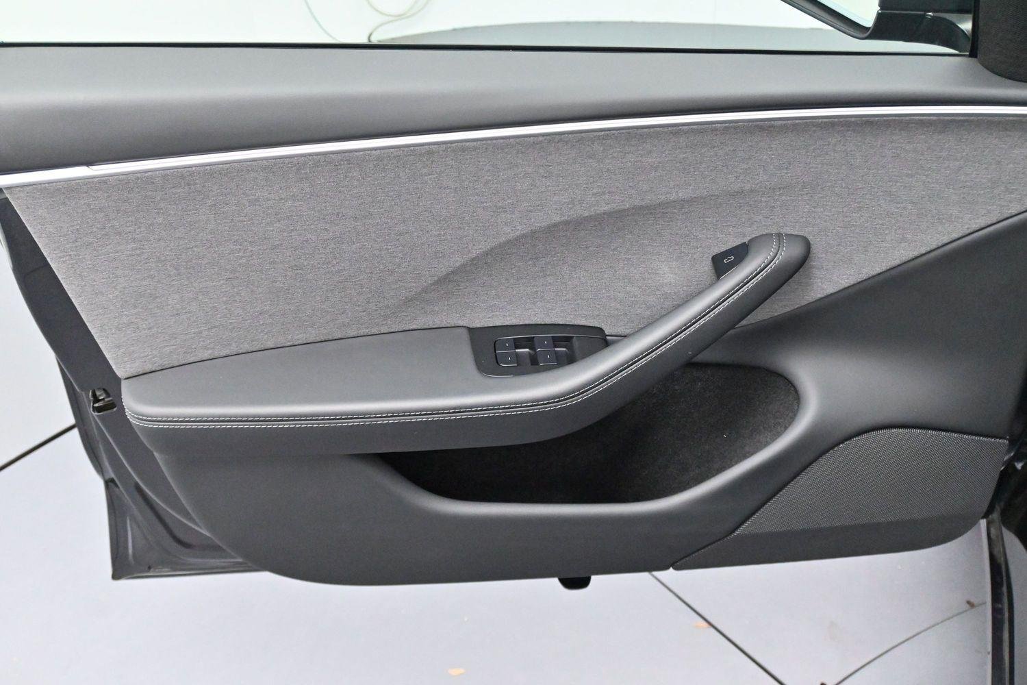 Used 2025 Stealth Grey Tesla Long Range image 11