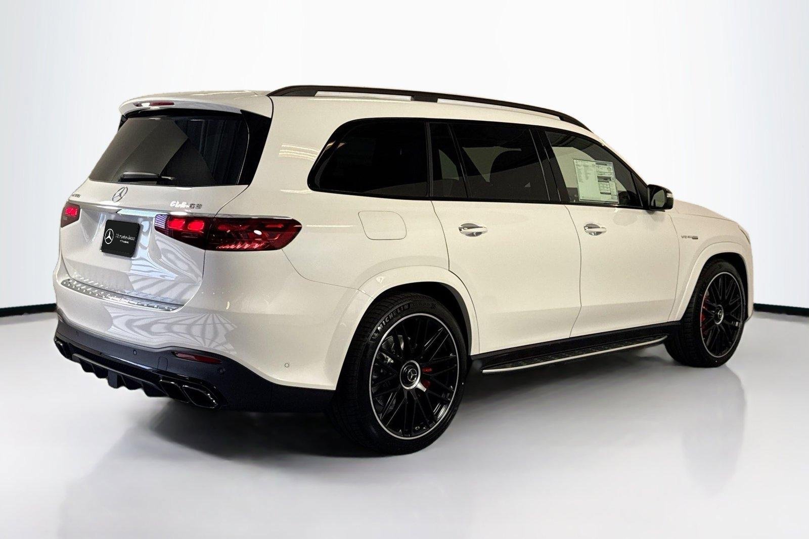 New 2026 Manufaktur Moonlight White Metallic Mercedes-Benz AMG® GLS 63 image 5