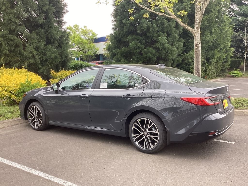 New 2026 Underground Toyota XLE image 10