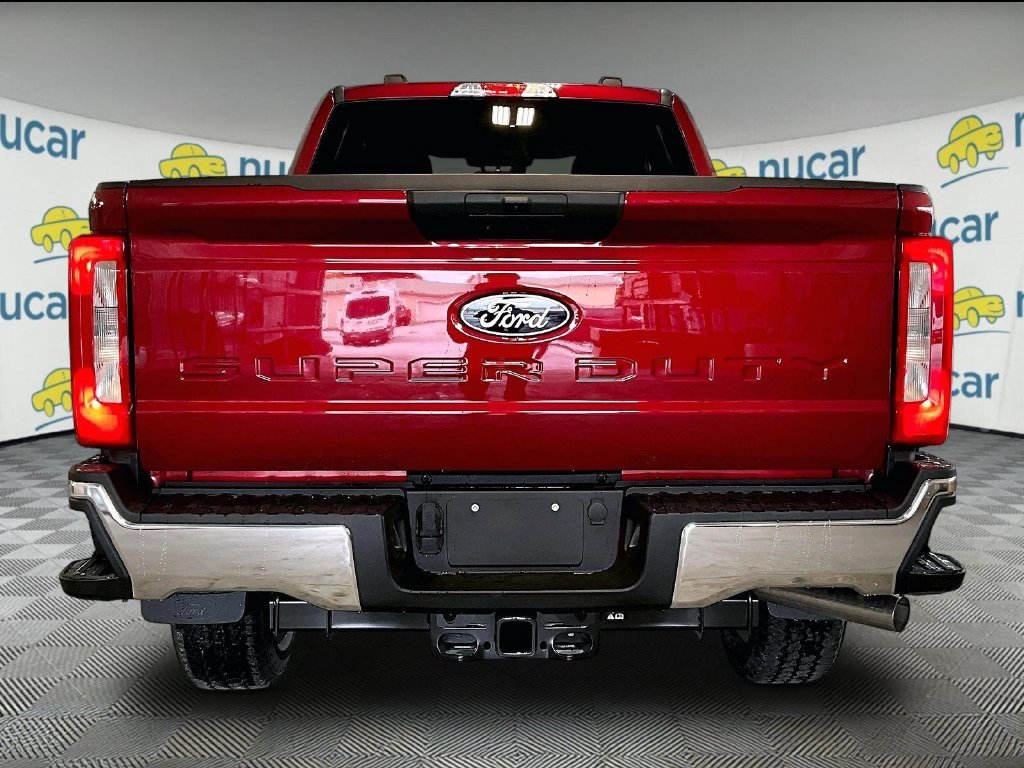 New 2027 Ruby Red Metallic Ford XLT image 6
