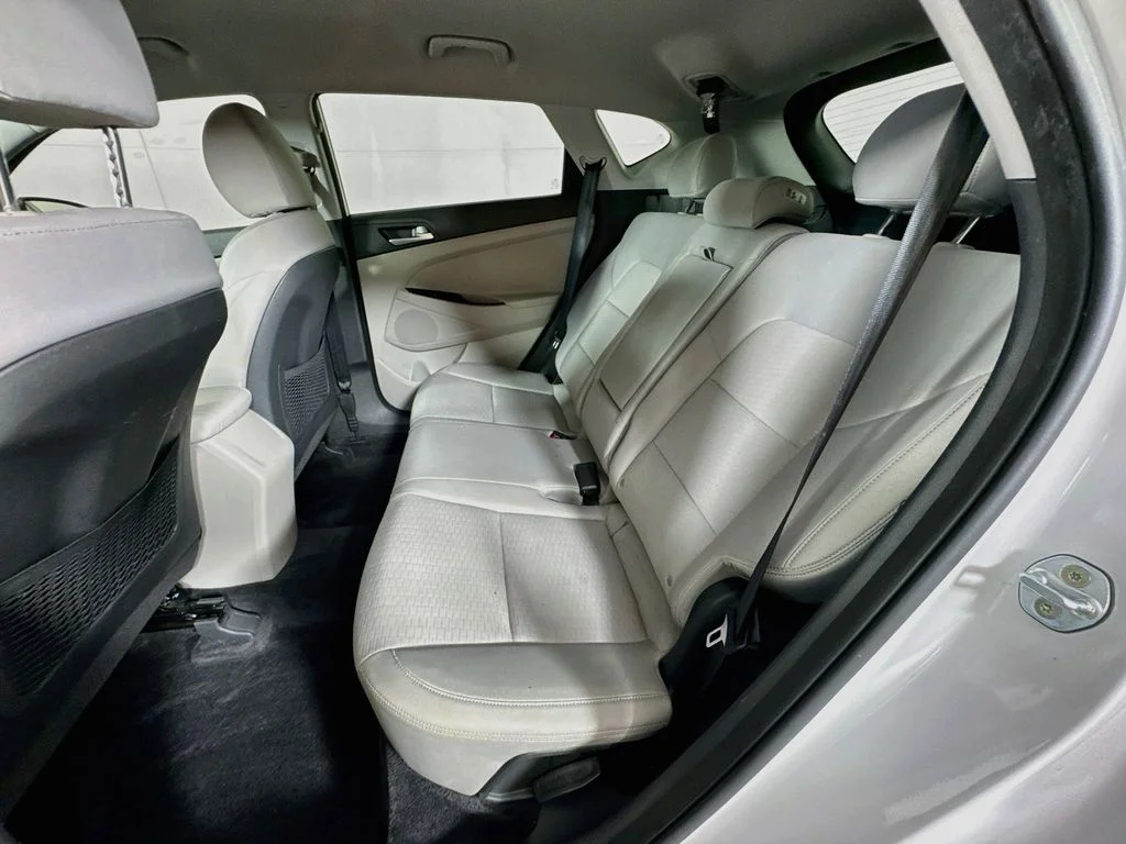 Used 2019 White Hyundai Value image 29