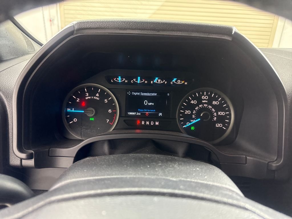Used 2020 Gray Ford XLT image 23