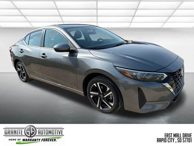 Used 2025 Gray Nissan SV image 7