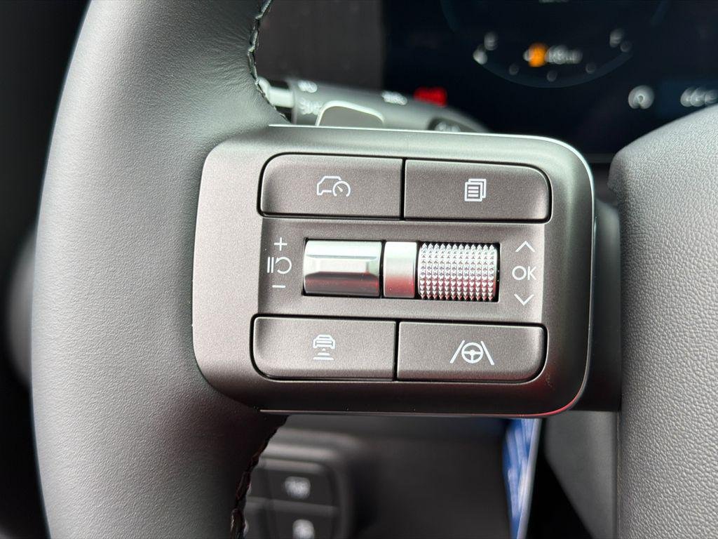 New 2026 Gray Hyundai SEL FWD image 25