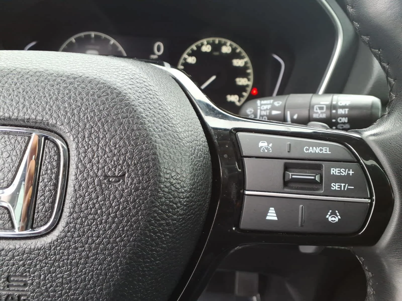2024 Honda Pilot Touring - Photo 23
