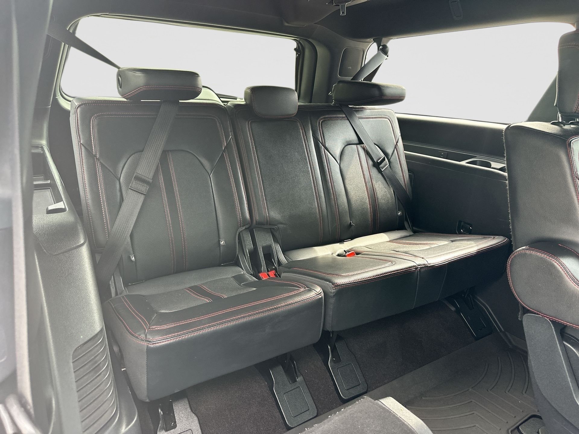 Used 2023 Gray Ford Limited MAX image 27