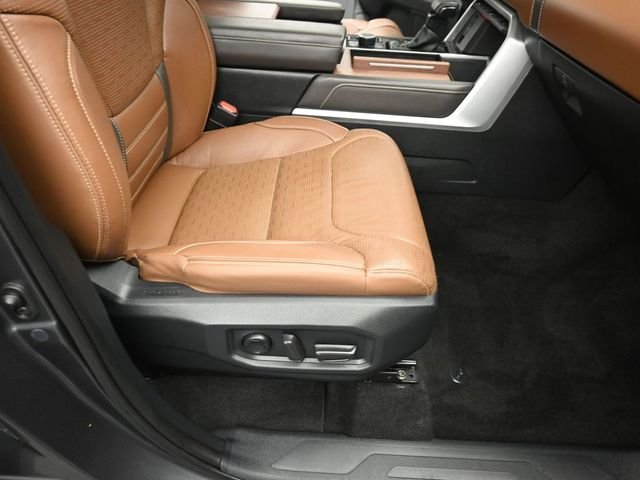 2022 TOYOTA TUNDRA - Image 32