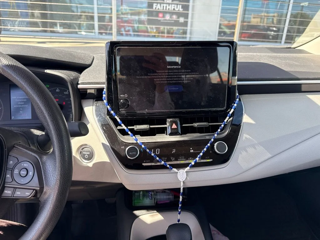 Used 2025  Toyota LE image 4