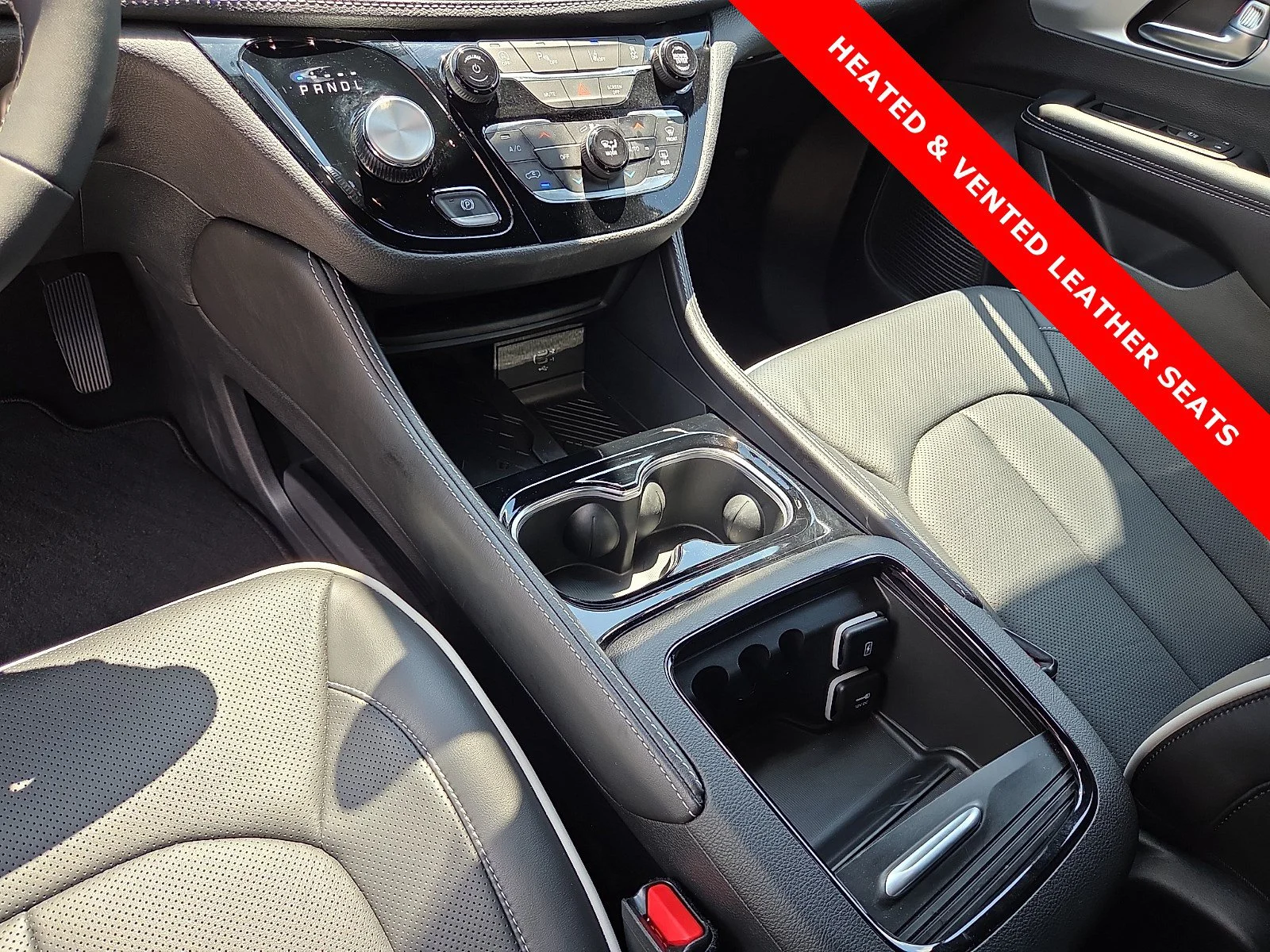 Used 2026 Silver Mist Clearcoat Chrysler Limited image 25