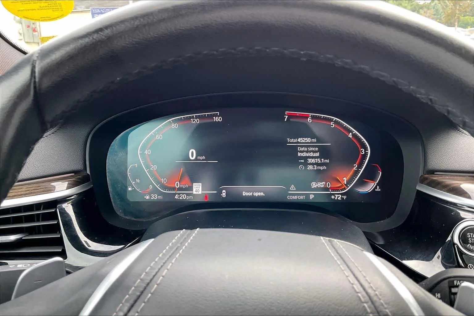Used 2020 Black Sapphire Metallic BMW 530i xDrive image 25