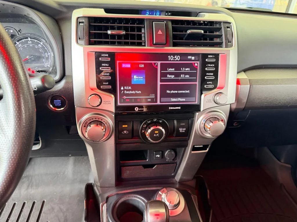 Used 2021 Silver Toyota SR5 image 23