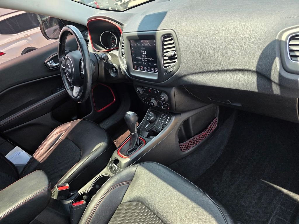Certified Used 2020 White Jeep Trailhawk image 23