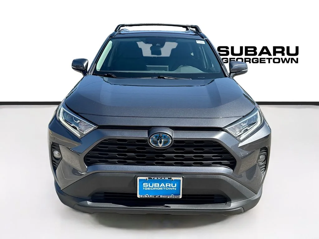 Used 2021 Gray Toyota XLE Premium image 2