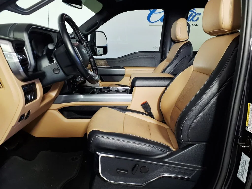 Used 2023 Black Ford Lariat image 9