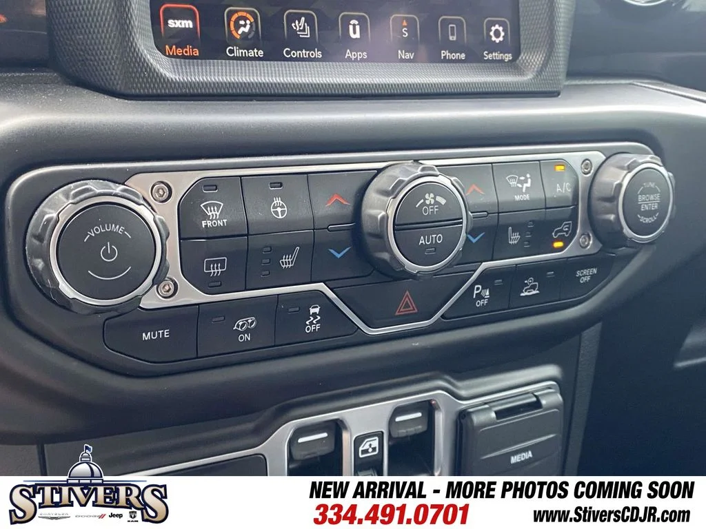 Used 2022 Blue Jeep Unlimited Rubicon 392 image 23