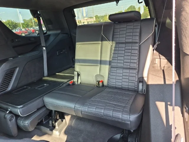 Used 2024 Black Cadillac Sport Platinum image 33