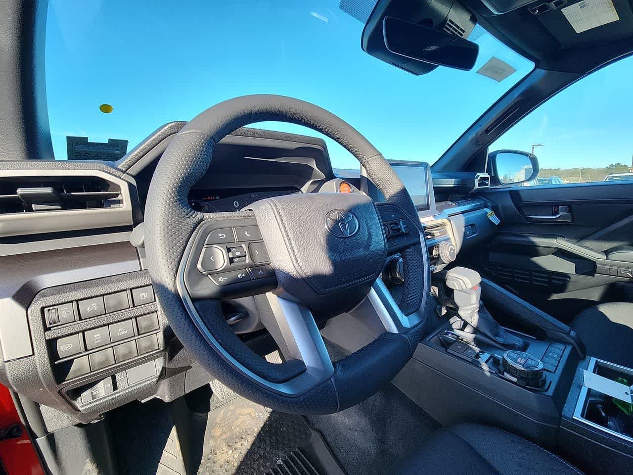 2025 Toyota Tacoma TRD Off Road - Photo 17