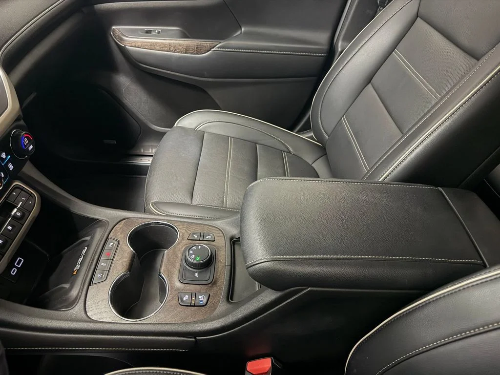 Used 2021 Satin Steel Metallic GMC Denali image 32