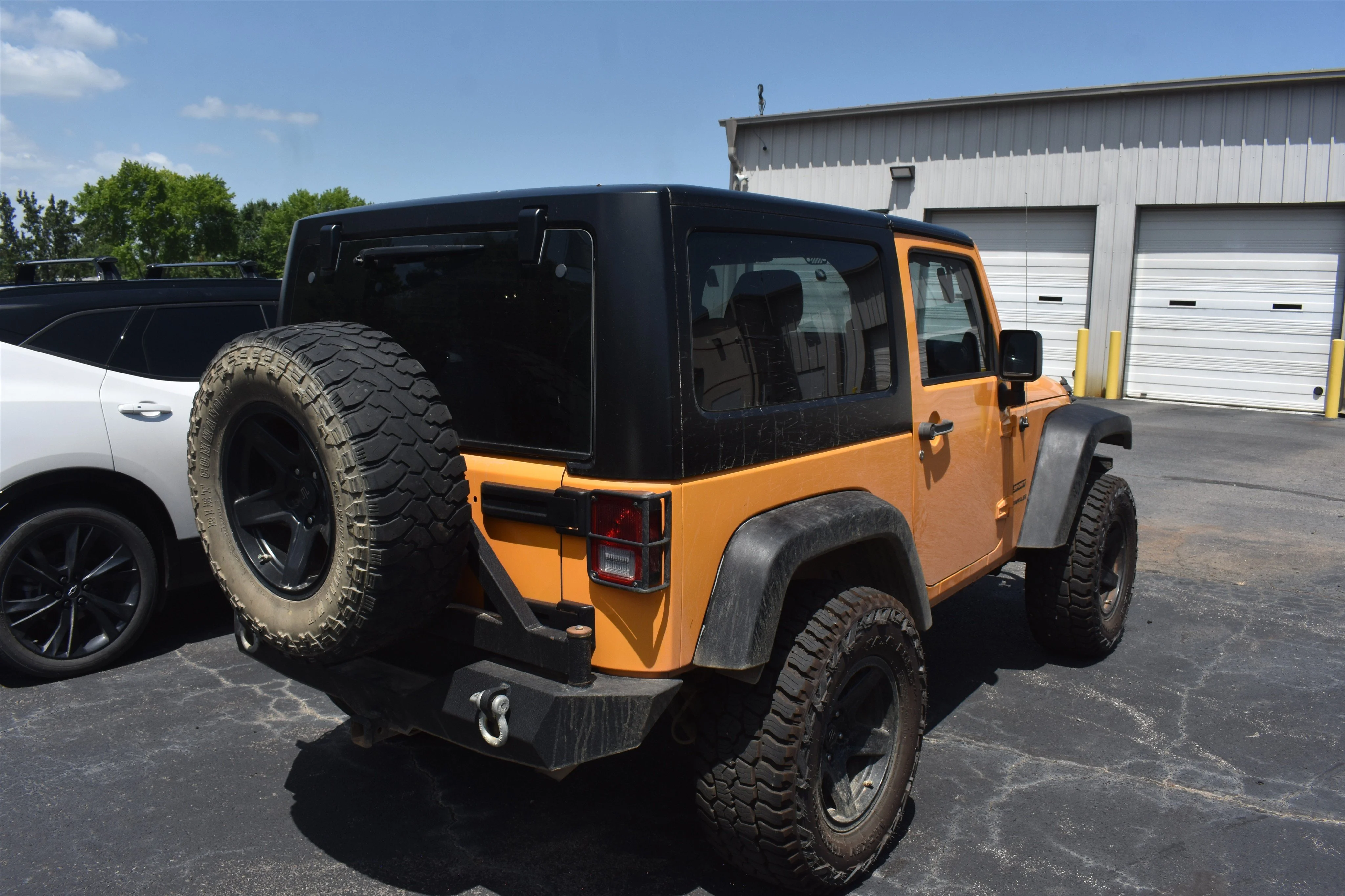 Used 2012 Dozer Jeep Sport image 5