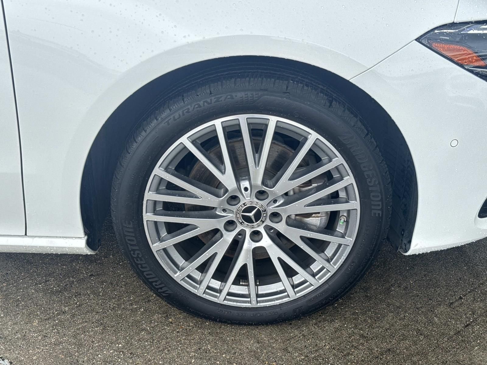 Certified Used 2025 White Mercedes-Benz CLA 250 image 4