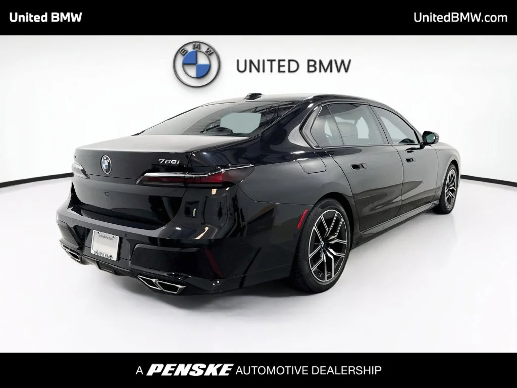 Certified Used 2023 Black Sapphire Metallic BMW 760i xDrive image 5