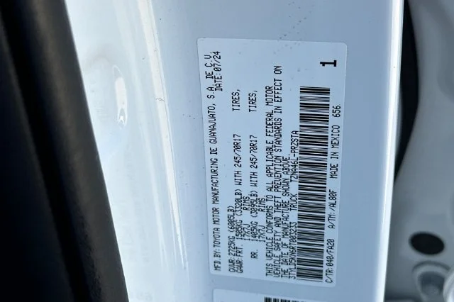 Used 2024 White Toyota SR image 34