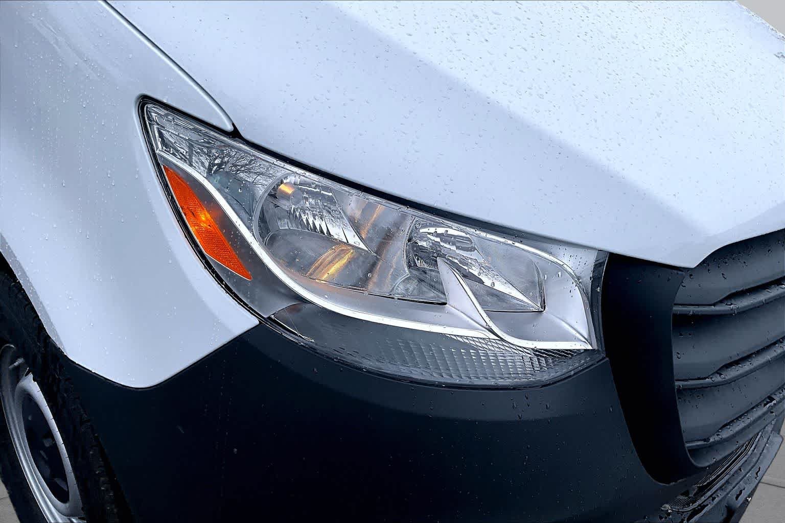 New 2026 Arctic White Mercedes-Benz  image 17