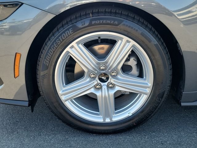 New 2026 Carbonized Gray Metallic Ford EcoBoost® Fastback image 21