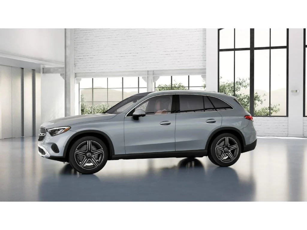 New 2027 Silver Mercedes-Benz GLC 300 image 68