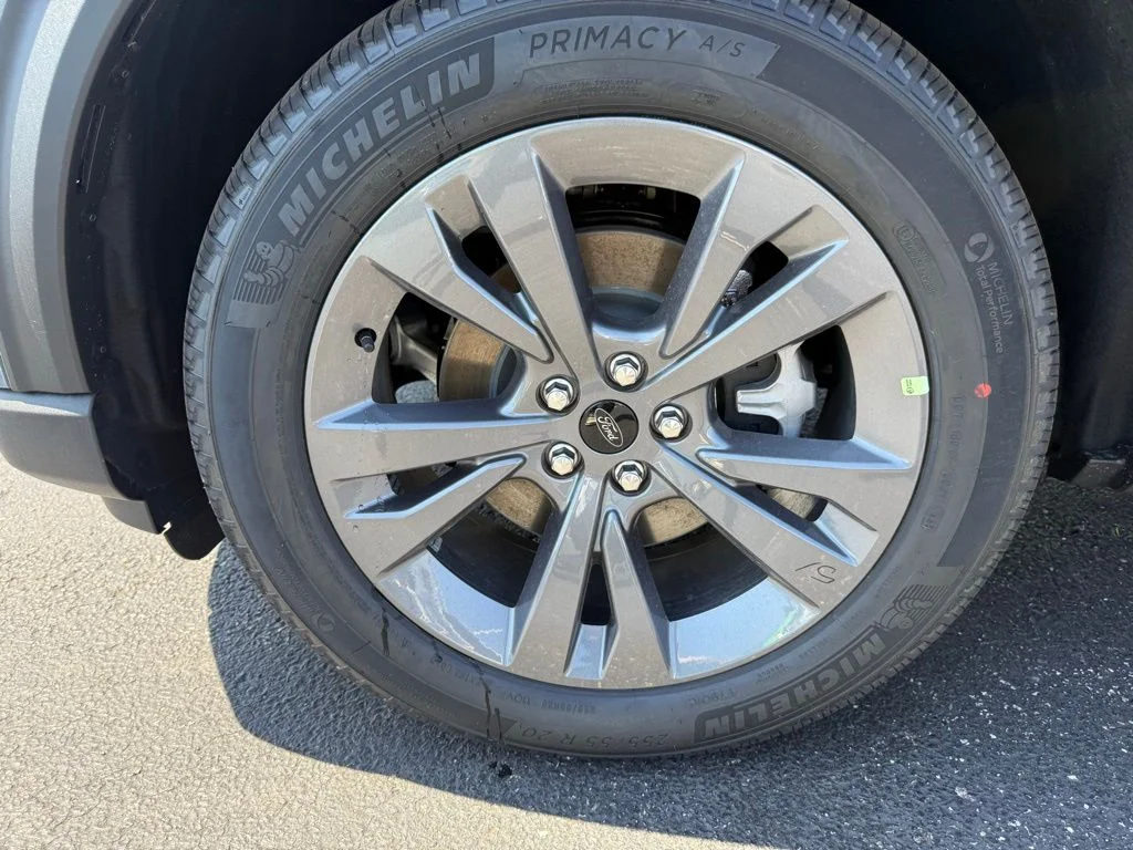 New 2026 Vapor Blue Metallic Ford Active image 11
