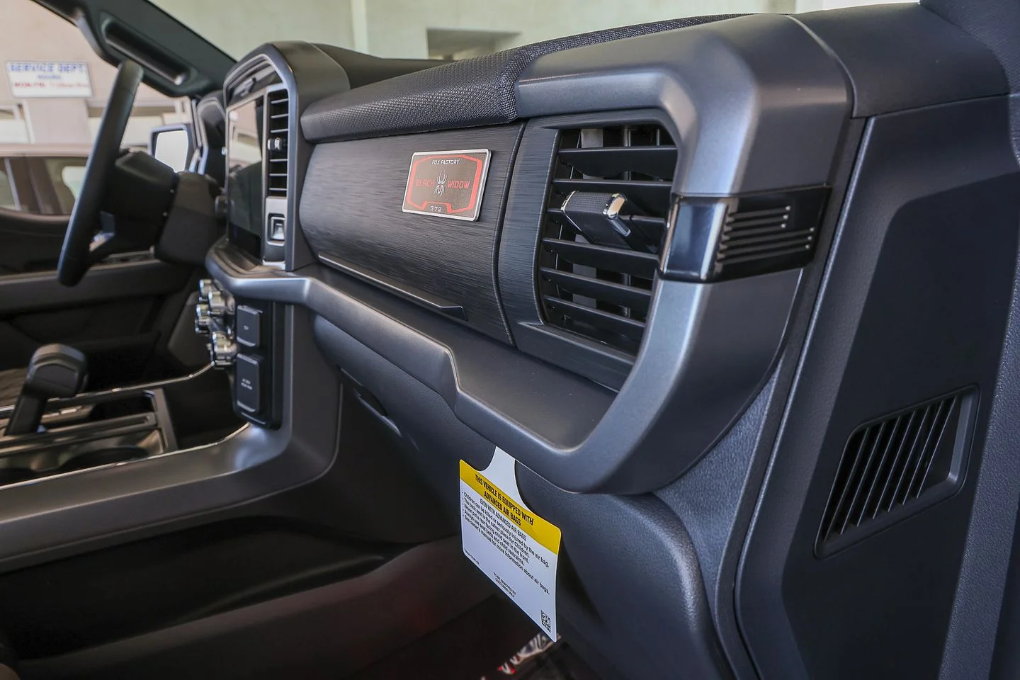 New 2026 Carbonized Gray Metallic Ford XLT image 46
