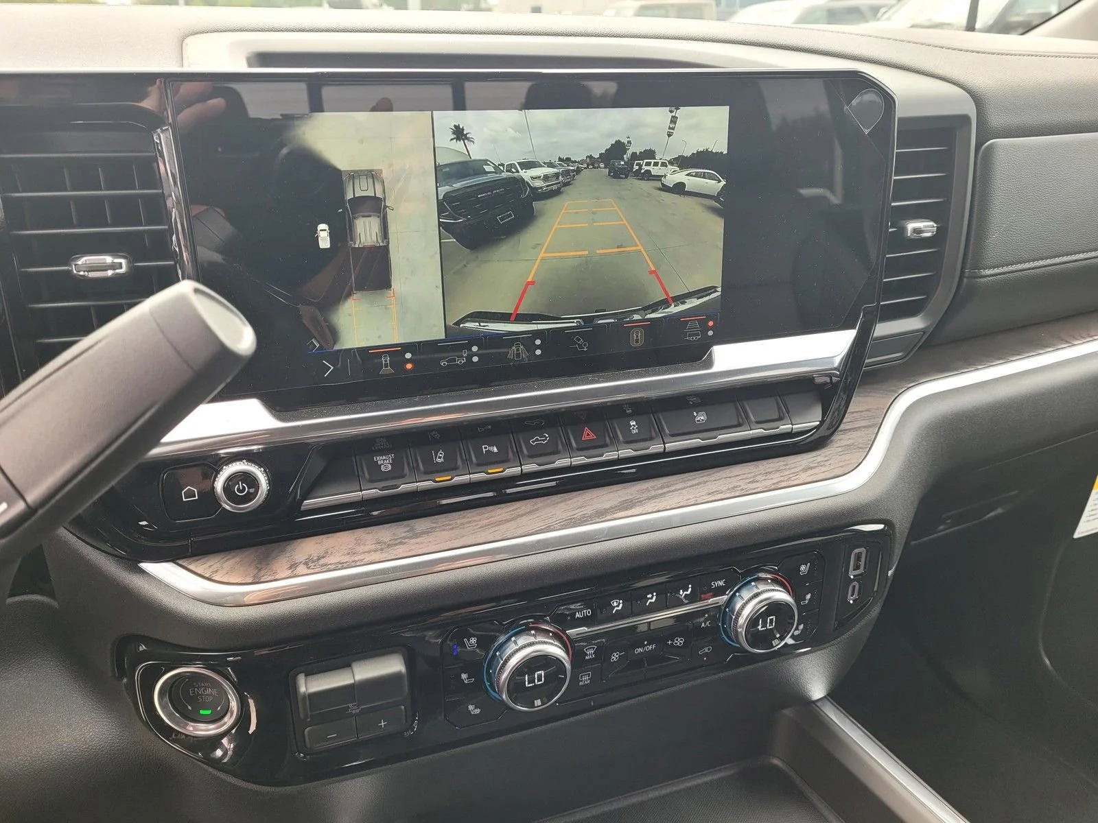 New 2026 Onyx Black GMC SLT image 10