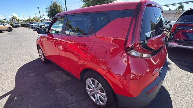 Used 2022 Red Kia LX image 2