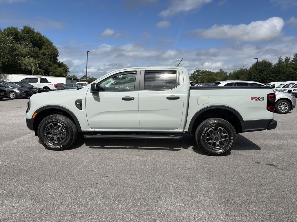 Used 2024 Green Ford XLT image 4