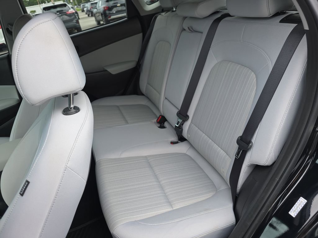 Used 2023 Abyss Black Pearl Hyundai SEL image 29