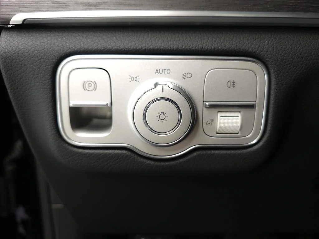 Used 2026 Black Mercedes-Benz GLE 350 image 10