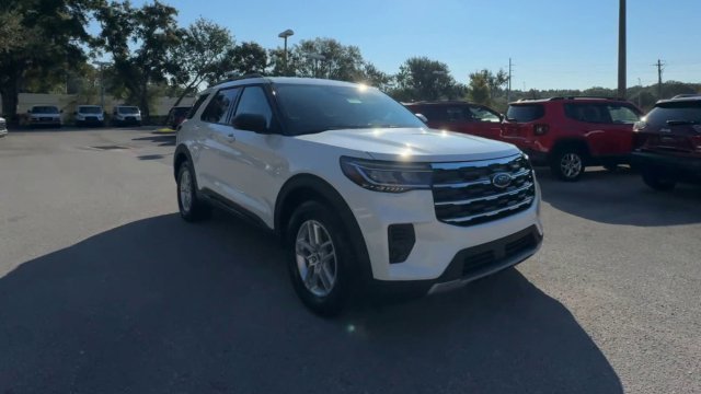 New 2026 Star White Metallic Tri-Coat Ford Active image 66