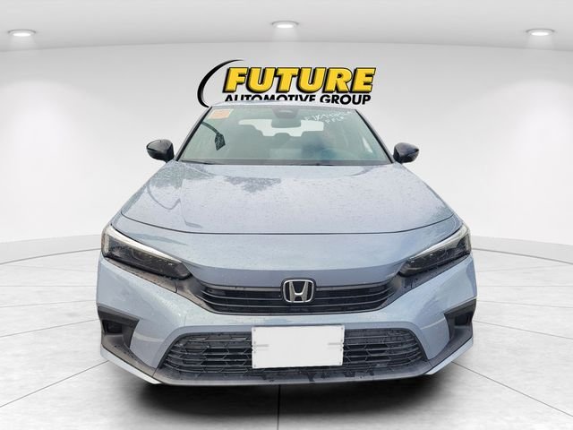 Used 2024  Honda Sport image 2