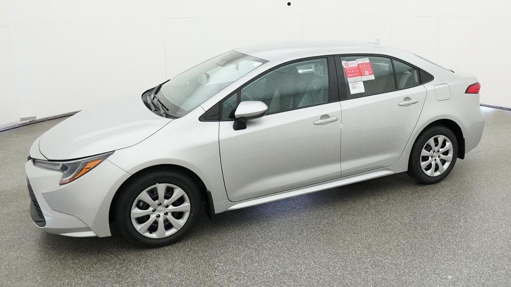 New 2026 Classic Silver Metallic Toyota LE image 5