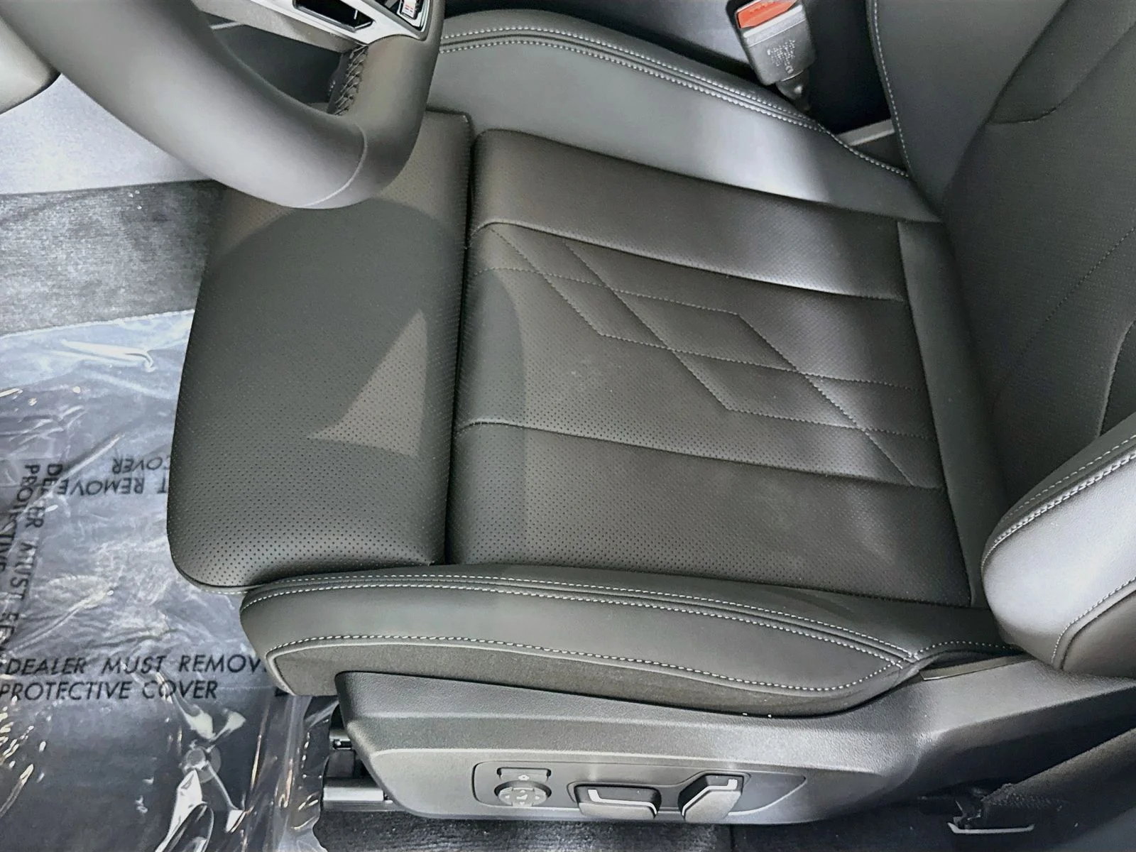 New 2026 Dune Grey Metallic BMW 30 xDrive image 18