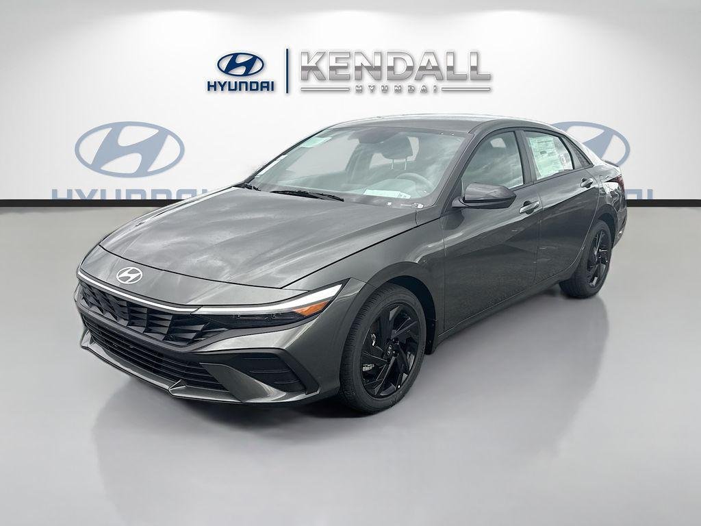 New 2026 Amazon Gray Hyundai SEL Sport image 3