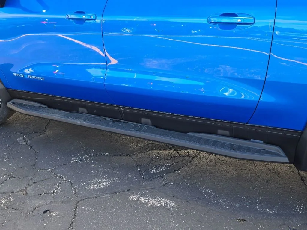 2026 Chevrolet Silverado EV LT - Photo 18