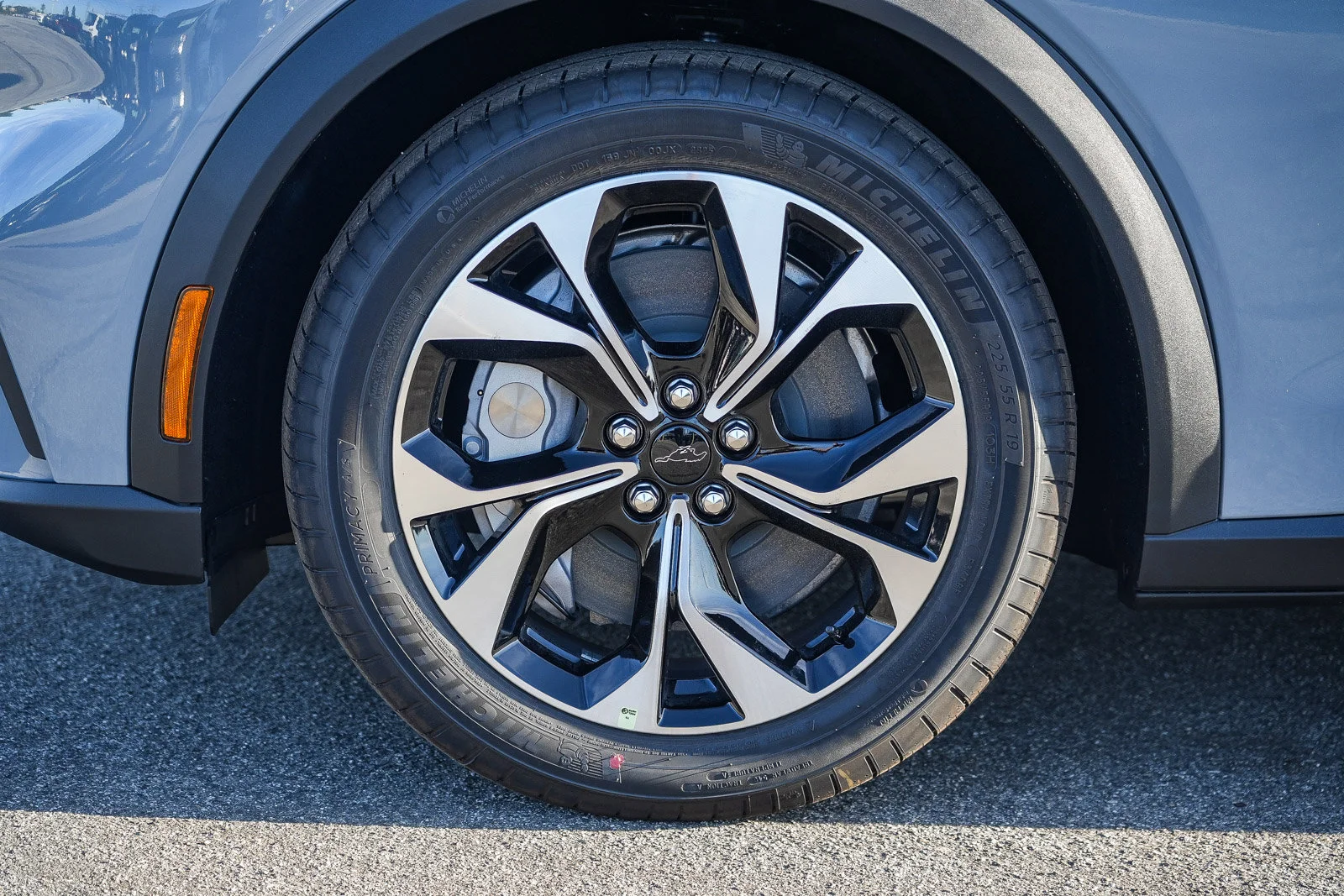 New 2026 Gray Metallic Ford Select image 10