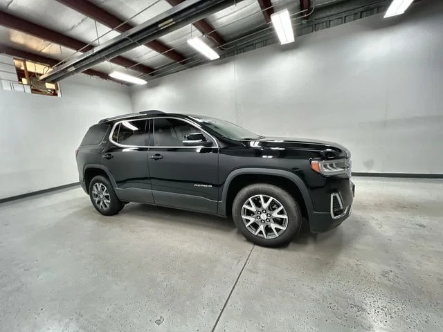 Used 2023 Black GMC SLT image 9