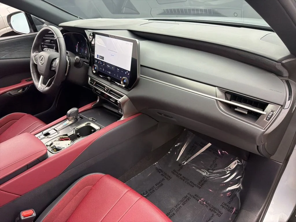 Used 2024 Silver Lexus 500h F SPORT Performance image 25
