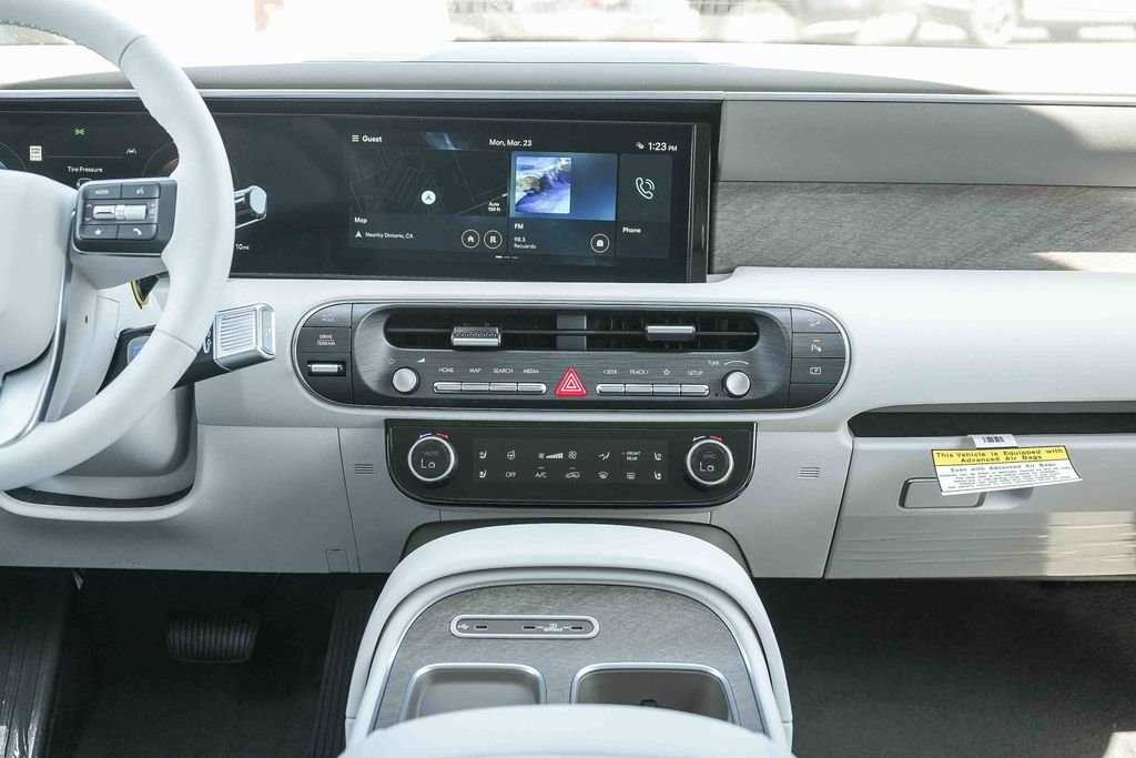 New 2026 Silver Hyundai SEL Premium image 14